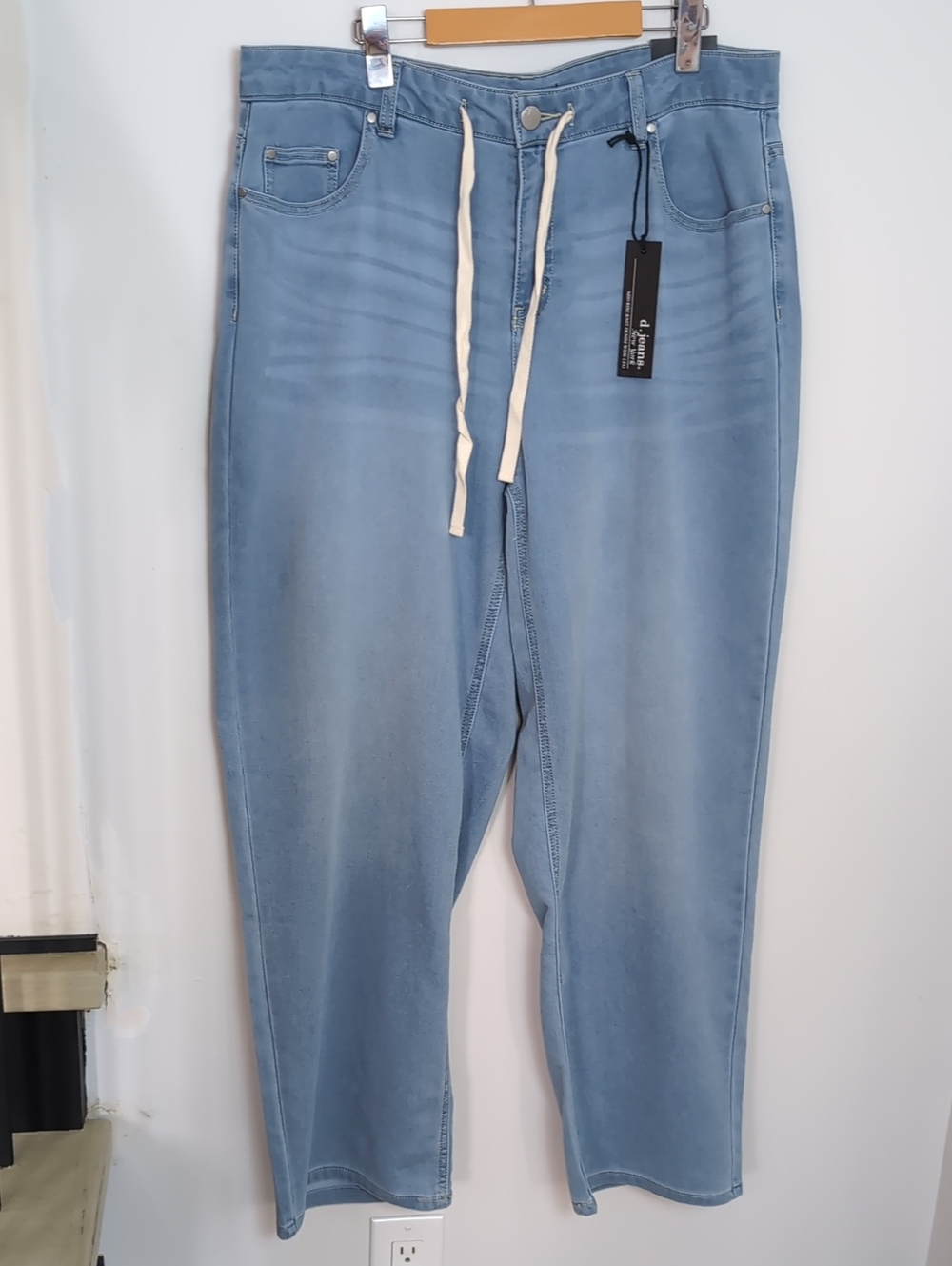 D. JEANS | Women's Light Wash Mid Rise Wide Leg Drawstring Waist Knit Denim Pant
